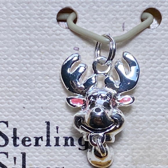 Jewelry - Picture 6 of 6